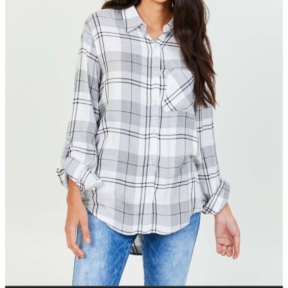 Altar'd State Tops - Altar'd state  Button-down flannel ash Gray and black size small